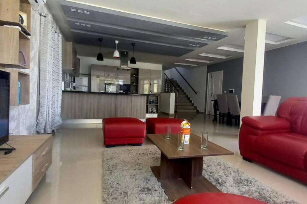 Magnifique Villa Avec Piscine Sur L'Ile De Djerba Pour Vacances Arkou Luaran gambar